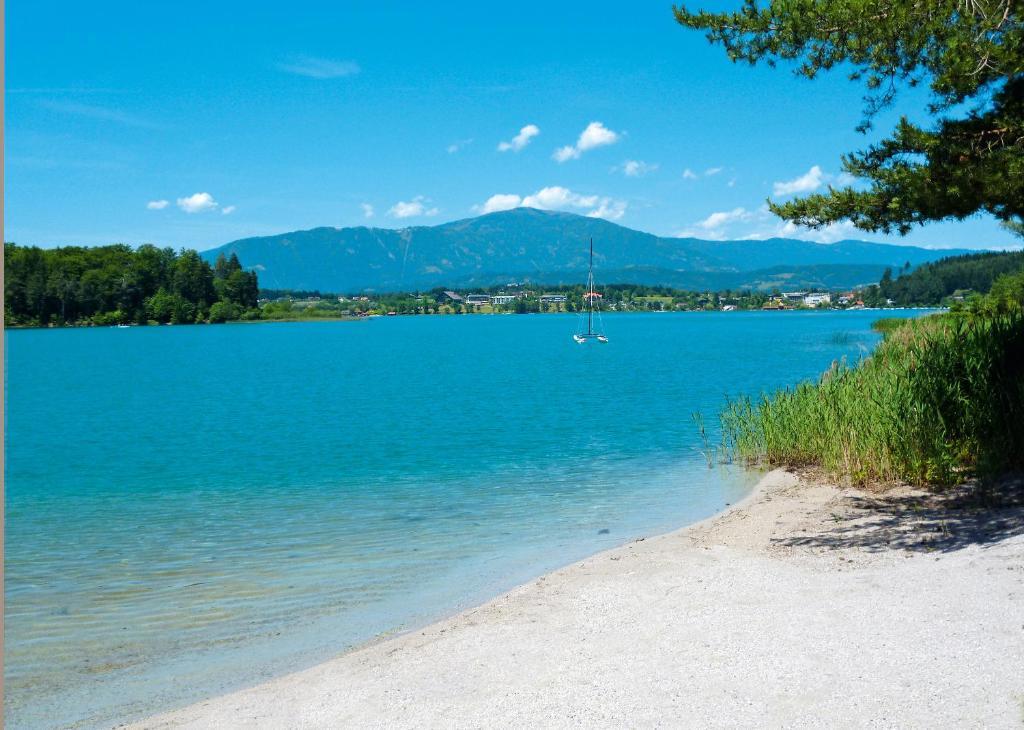 Pension Stissen Haus Am See Faak am See Exteriör bild